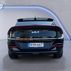 auto-Kia-EV6-RVH467-202308072142-5