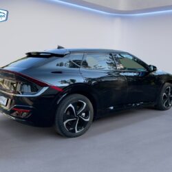 auto-Kia-EV6-RVH467-202308072142-7