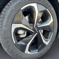 auto-Kia-EV6-RVH467-202308072142-9