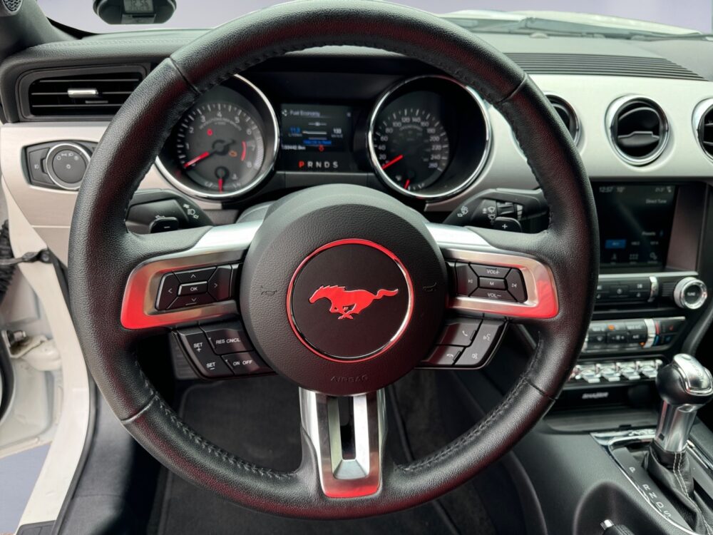 auto-Ford-Mustang-LPB522-202409121749-15 auto-Ford-Mustang-LPB522-202409121749-15