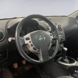 auto-Nissan-Qashqai2-LZA692-202409101457-9