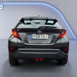 auto-Toyota-C-HR-FOU121-202410020909-3