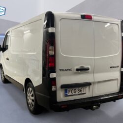 auto-Renault-Trafic-FOG861-202411291039-2