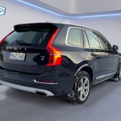 auto-Volvo-XC90-MOZ740-202412162135-4