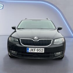 auto-Skoda-Octavia-JKF952-202502101349-7