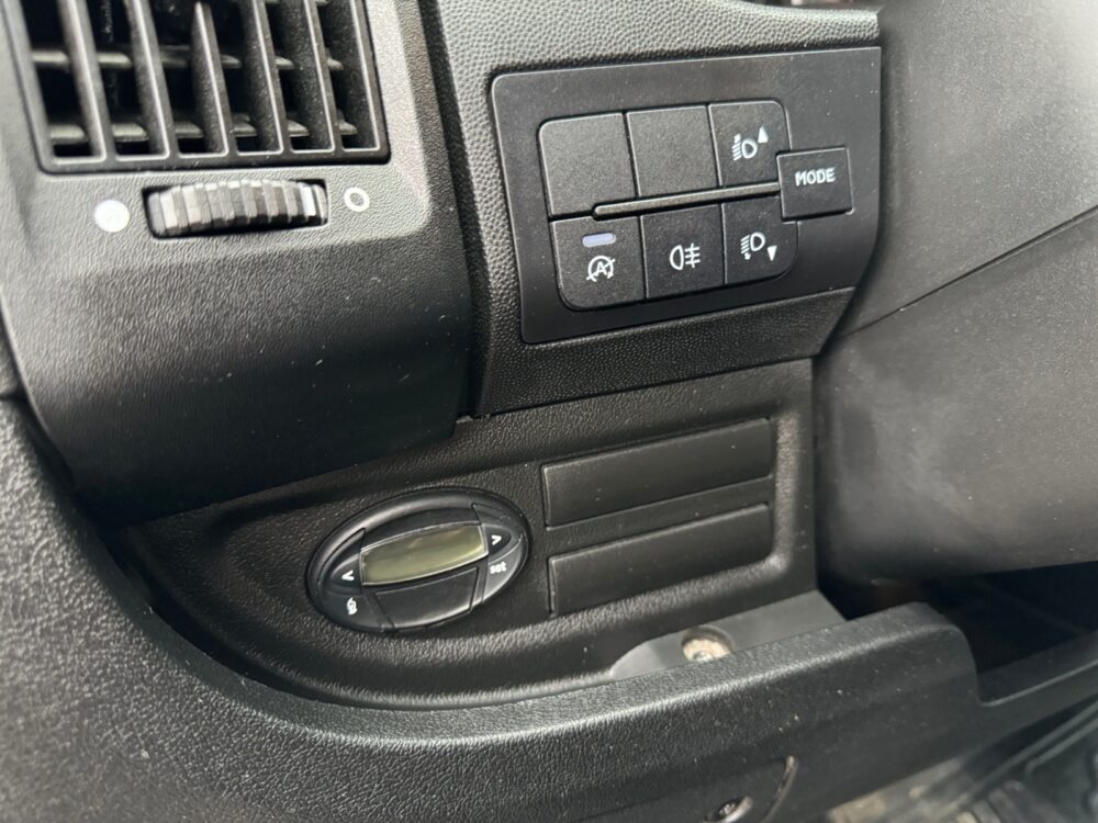 auto-Peugeot-Boxer-GMU166-202503041158-11 auto-Peugeot-Boxer-GMU166-202503041158-11