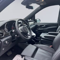 auto-Mercedes-Benz-EQV-382173-202504301143-8