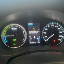 auto-Mitsubishi-Outlander-PHEV-ZNC852-202504171535-11