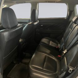 auto-Mitsubishi-Outlander-PHEV-ZNC852-202504171535-14