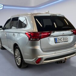 auto-Mitsubishi-Outlander-PHEV-ZNC852-202504171535-2