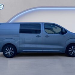 auto-Toyota-Proace-FOO724-202504111540-5