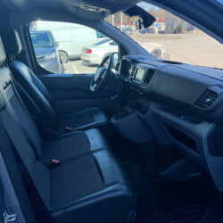 auto-Toyota-Proace-FOO724-202504111540-8