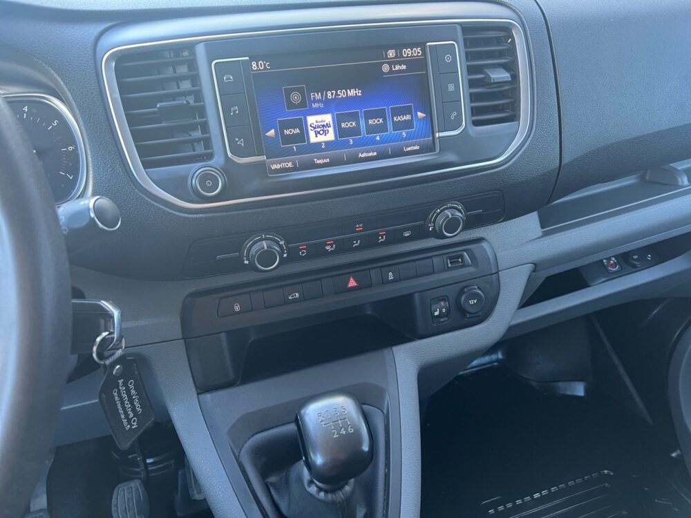 auto-Toyota-Proace-VZG301-202504031338-8 auto-Toyota-Proace-VZG301-202504031338-8