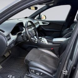 auto-Audi-Q7-SML272-202505211403-8