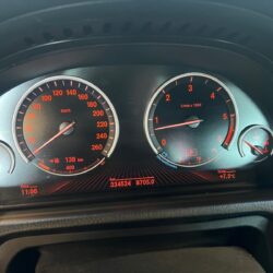 auto-BMW-535-Gran-Turismo-FOT662-202505141108-11