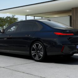 auto-BMW-i7-CR28379-202505280738-3