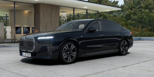 BMW i7