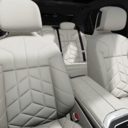 auto-BMW-i7-CR28379-202505280738-8