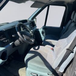 auto-Ford-Transit-NIV525-202505122024-4