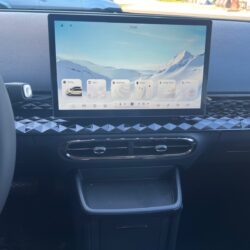 auto-JAC-E30X-JOG284-202505280918-13