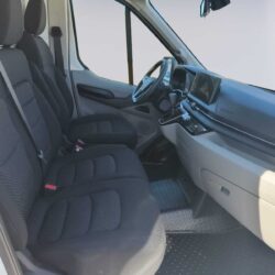 auto-Maxus-Deliver-9-ZPN452-202505261129-12