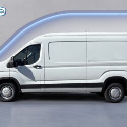 auto-Maxus-Deliver-9-ZPN453-202505261058-1