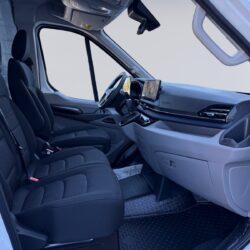 auto-Maxus-Deliver-9-ZPN453-202505261058-12