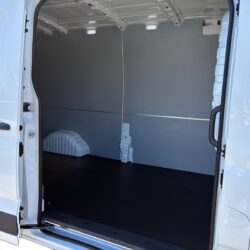 auto-Maxus-Deliver-9-ZPN453-202505261058-13