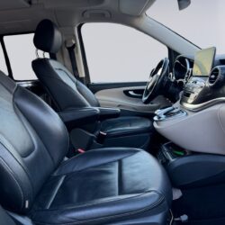 auto-Mercedes-Benz-V-XRN729-202505221529-12
