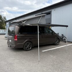 auto-Mercedes-Benz-V-XRN729-202505221529-19