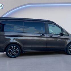 auto-Mercedes-Benz-V-XRN729-202505221529-4