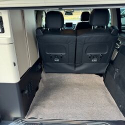 auto-Mercedes-Benz-V-XRN729-202505221529-8