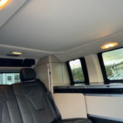 auto-Mercedes-Benz-V-XRN729-202505221529-9