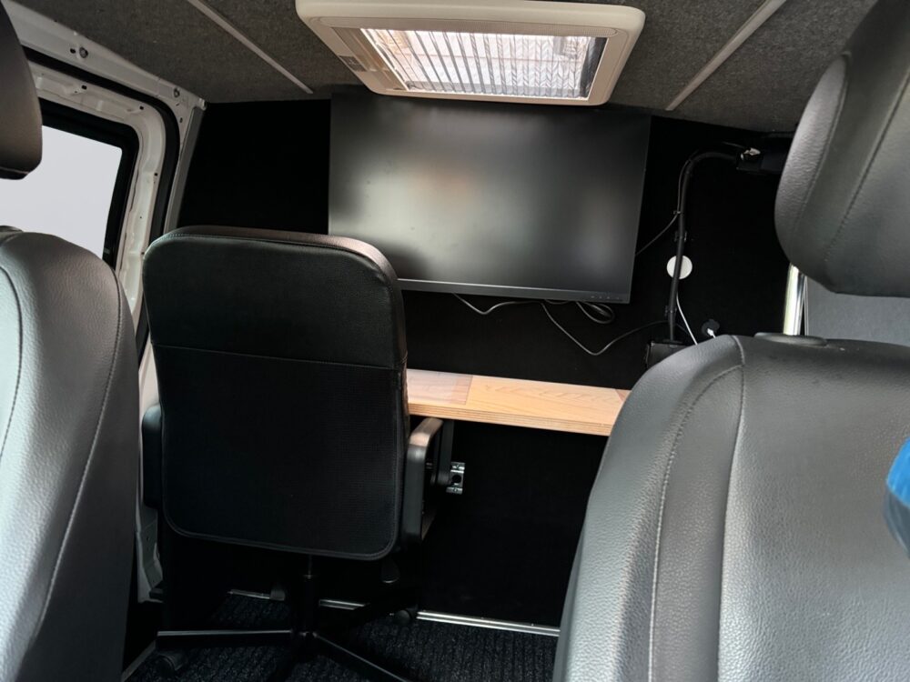 auto-Mercedes-Benz-Vito-RVX665-202505191306-11 auto-Mercedes-Benz-Vito-RVX665-202505191306-11