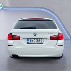 auto-BMW-520-IKC369-202506021341-3