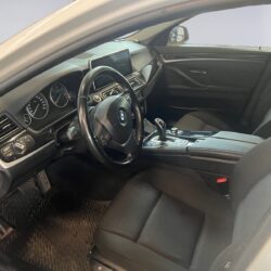 auto-BMW-520-IKC369-202506021341-8