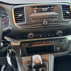 auto-Citroen-Spacetourer-BXL220-202506101626-10