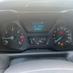 auto-Ford-Transit-MYU428-202504091602-10