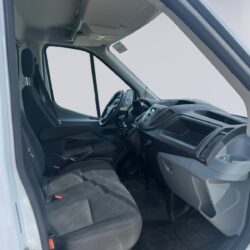 auto-Ford-Transit-MYU428-202504091602-11