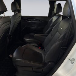 auto-Maxus-Euniq-5-YLY967-202506031126-13