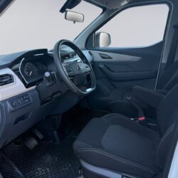 auto-Maxus-e-Deliver-3-MAX30-202506031638-7