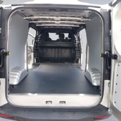 auto-Maxus-e-Deliver-7-CSJ344-202506031442-12