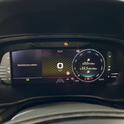 auto-Skoda-Octavia-EUH132-202506251131-11