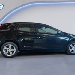 auto-Volvo-V40-KTZ773-202506231647-5