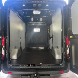 auto-Ford-Transit-GRG996-202507081317-12