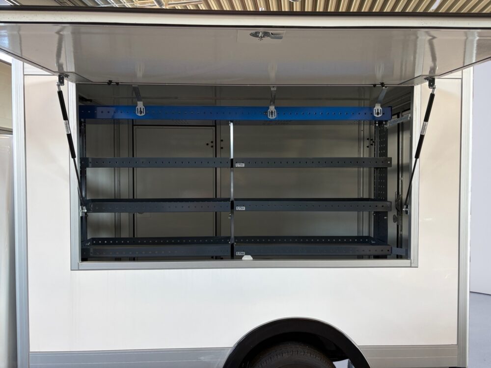 auto-Maxus-e-Deliver-3-MAX30-202507101450-12 auto-Maxus-e-Deliver-3-MAX30-202507101450-12