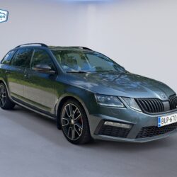auto-Skoda-Octavia-BUP670-202507290959-2
