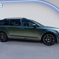 auto-Skoda-Octavia-BUP670-202507290959-4