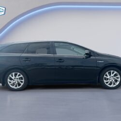auto-Toyota-Auris-VZM377-202507211325-5