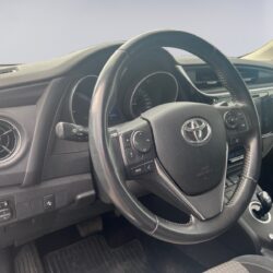 auto-Toyota-Auris-VZM377-202507211325-9
